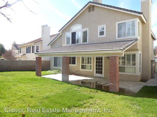 27430 Waynesborough Ln - Photo 2 of 35