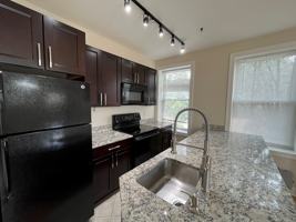 featured image of 440 S Fairmount St
