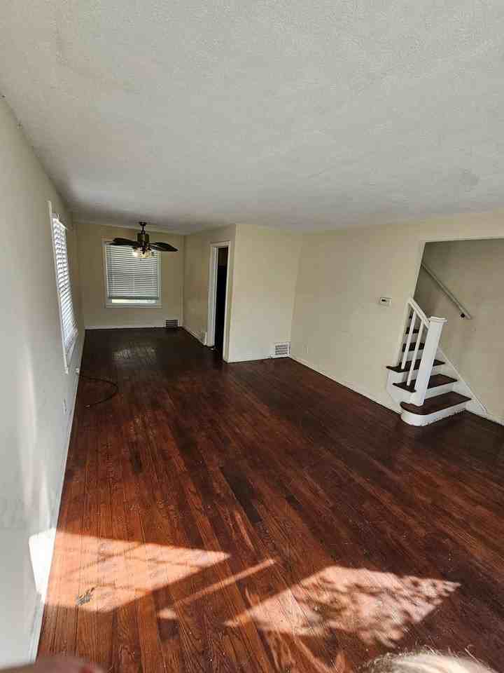 25534 Tungsten Rd - Photo 3 of 9