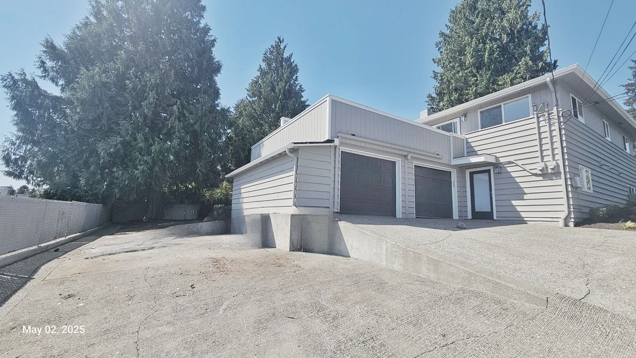 7354 34th Ave Ne #B - Photo 6 of 6