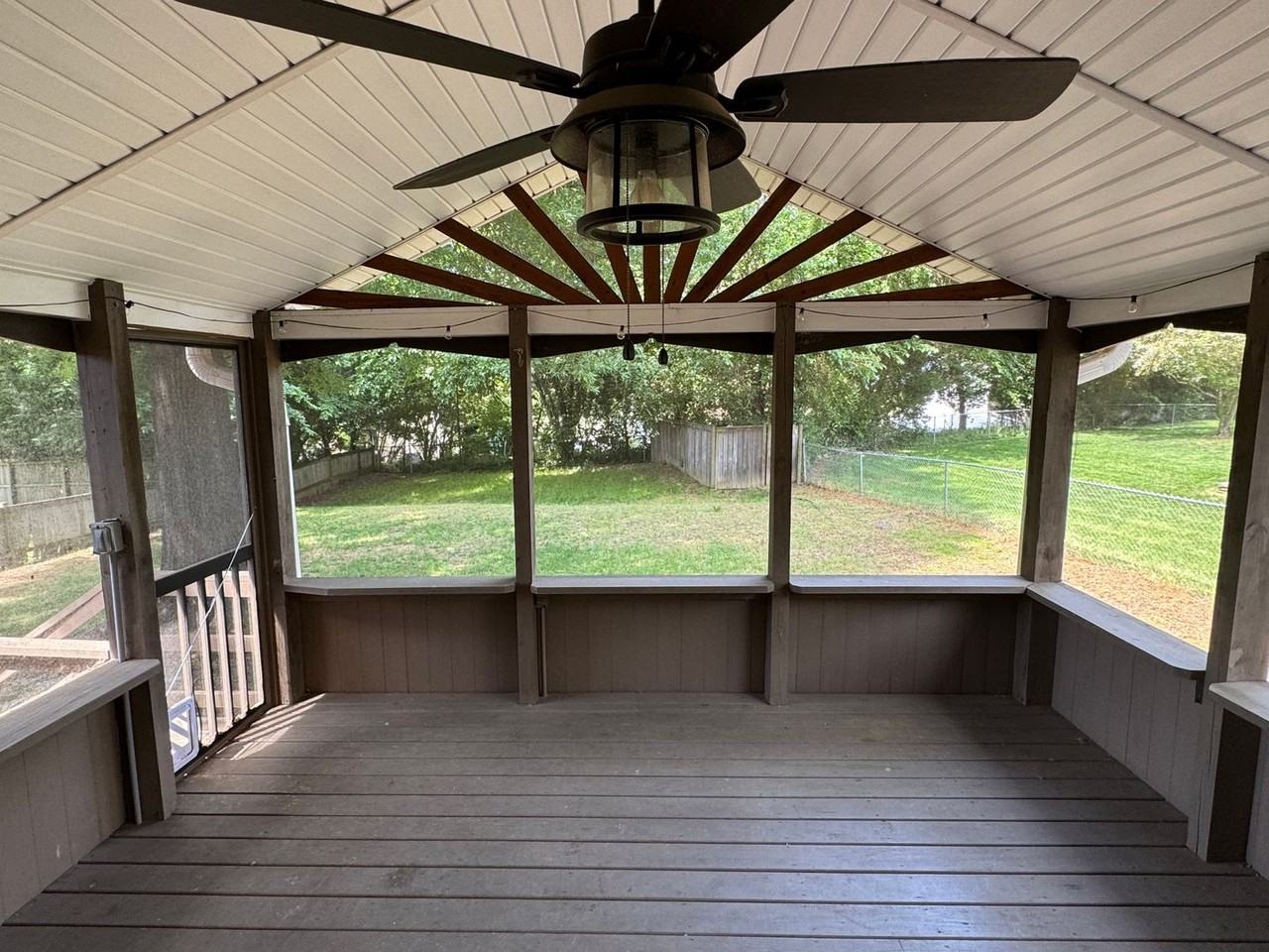 10832 Osprey Dr - Photo 2 of 19