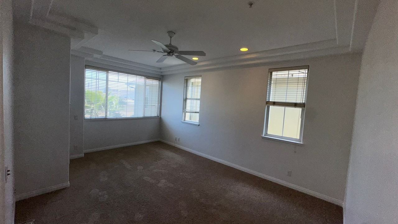 120 23rd St - Photo 6 of 20