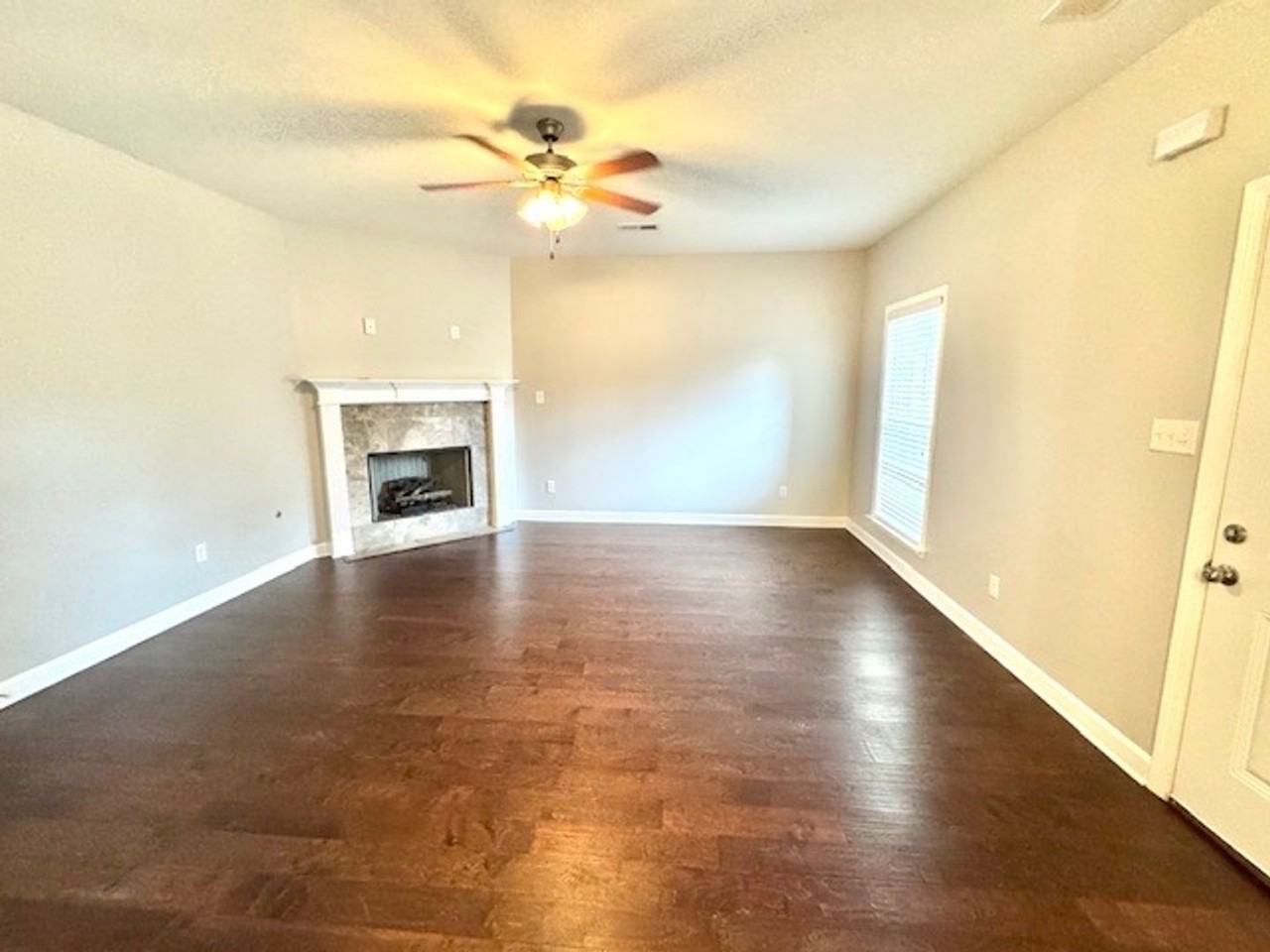 7518 Glenlaurel Way - Photo 2 of 11