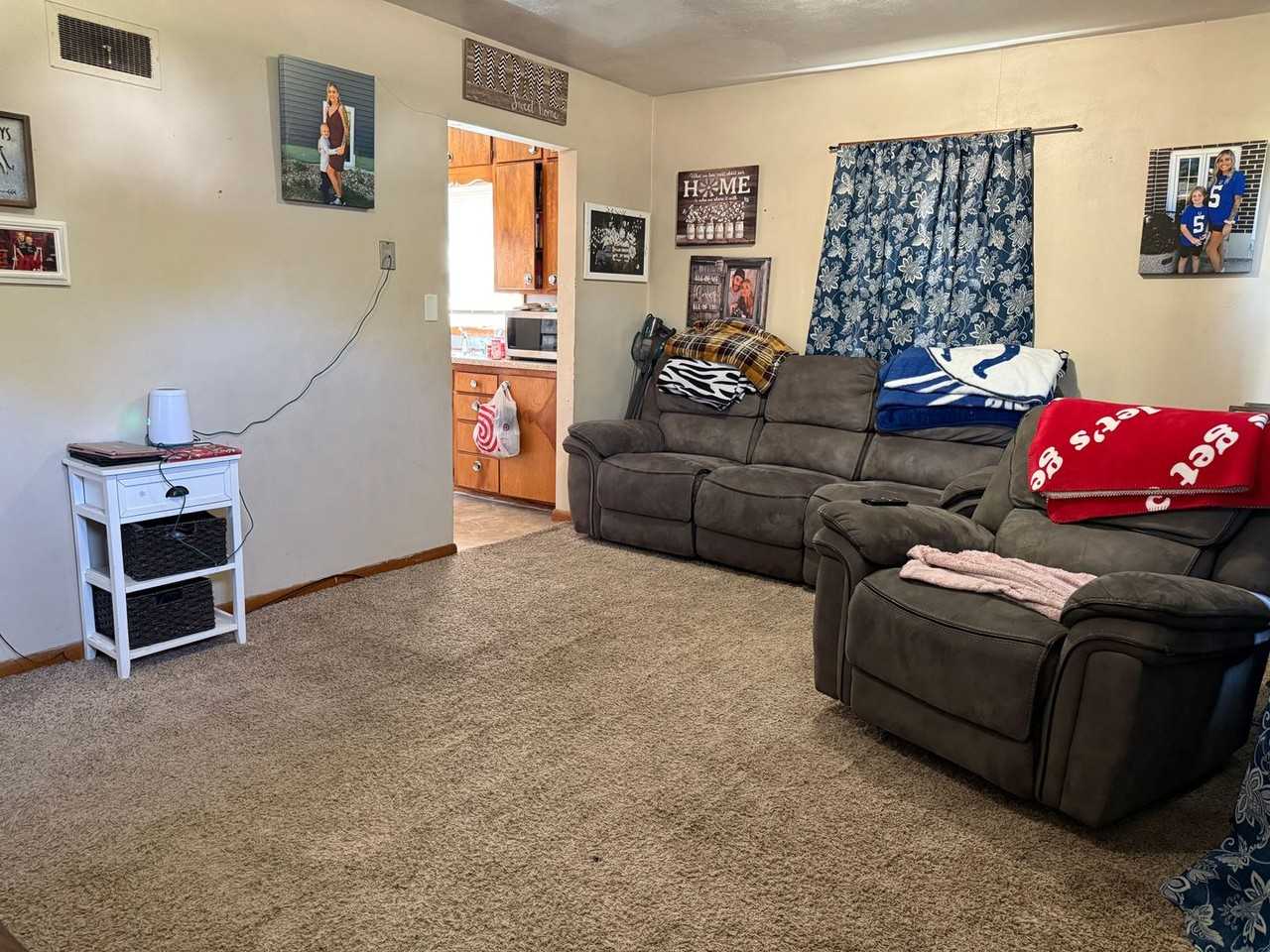 304 1st St - Photo 2 of 11