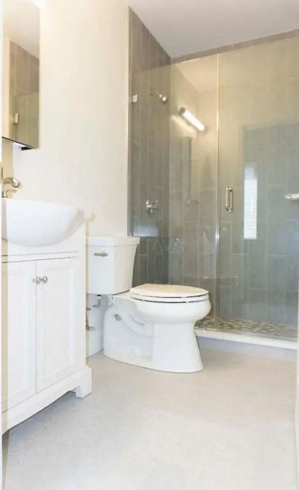 8R Mount Pleasant St - Photo 4 of 7
