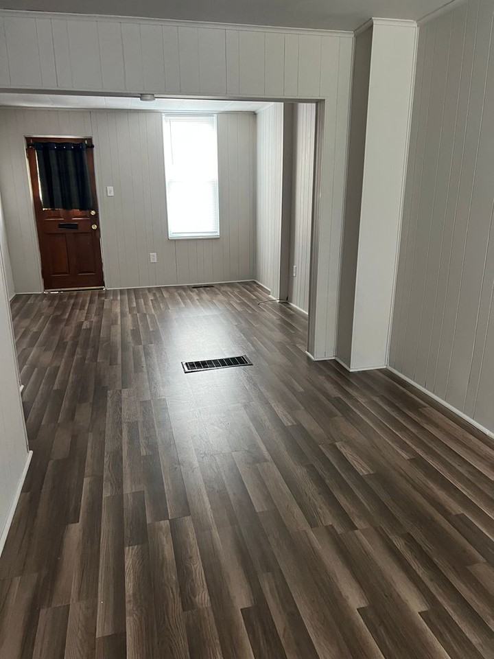 32 Coral St - Photo 2 of 6