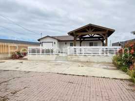 1410 Shoshone St - Photo 1 of 1