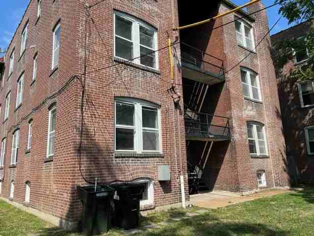 6242 Cabanne Avenue-2E - Photo 3 of 19