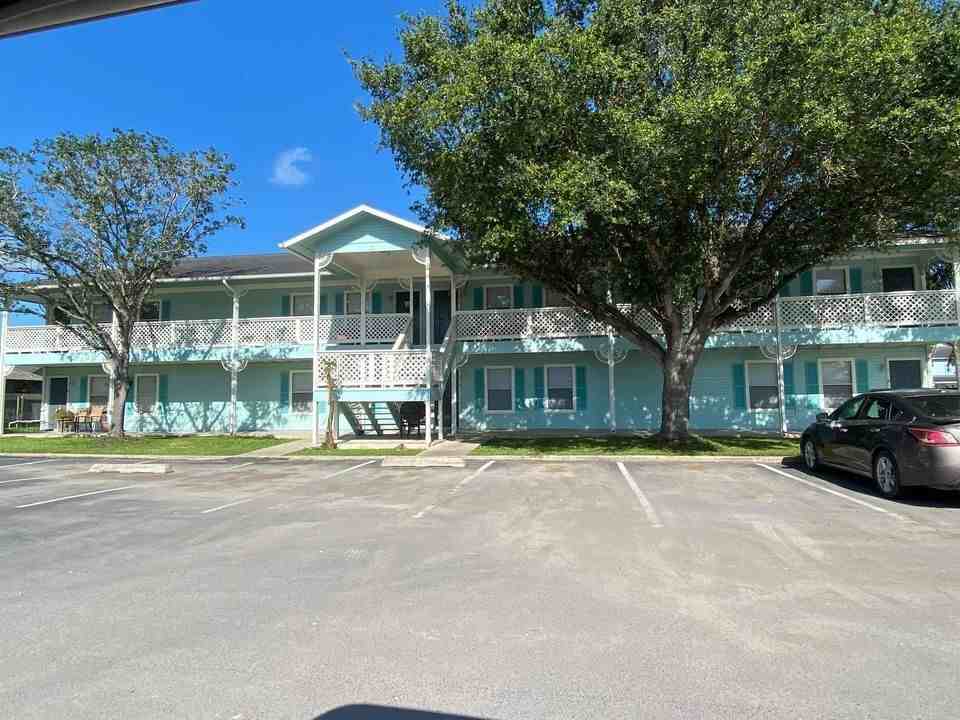 Oak Terrace Apartments - Photo 2 of 50