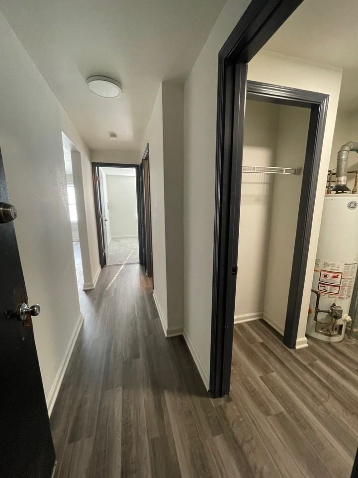 National Road Apartments - Photo 6 of 27