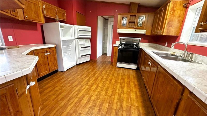 84900 Snyder Rd - Photo 3 of 9