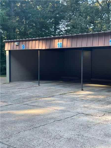 1510 Indian Springs Rd - Photo 2 of 5