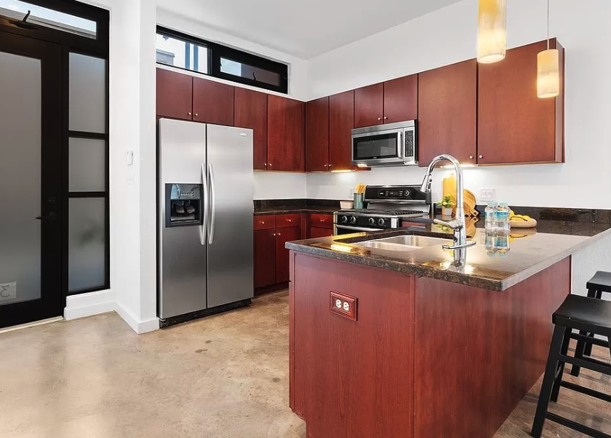 2525 South Lamar Boulevard