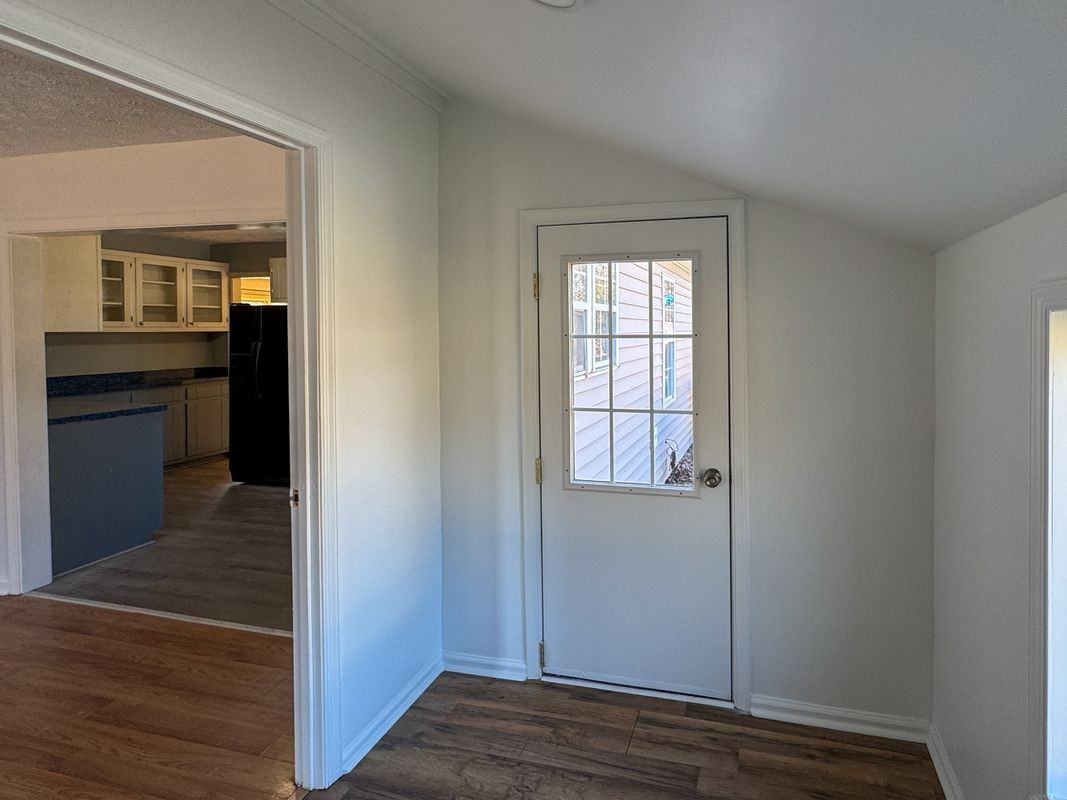 1105 Mica Rd - Photo 3 of 21