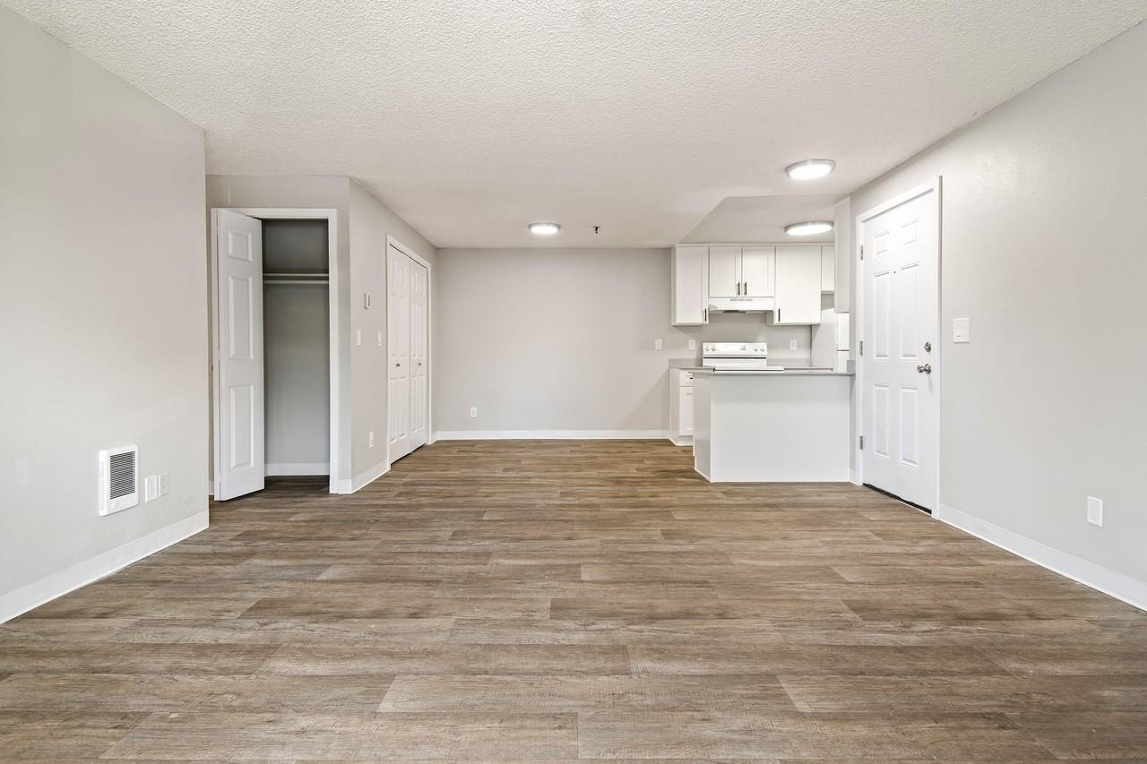 Sterling Ridge - Photo 3 of 36