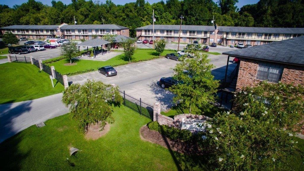 Kenilworth Ridge Apartments - Photo 2 of 24