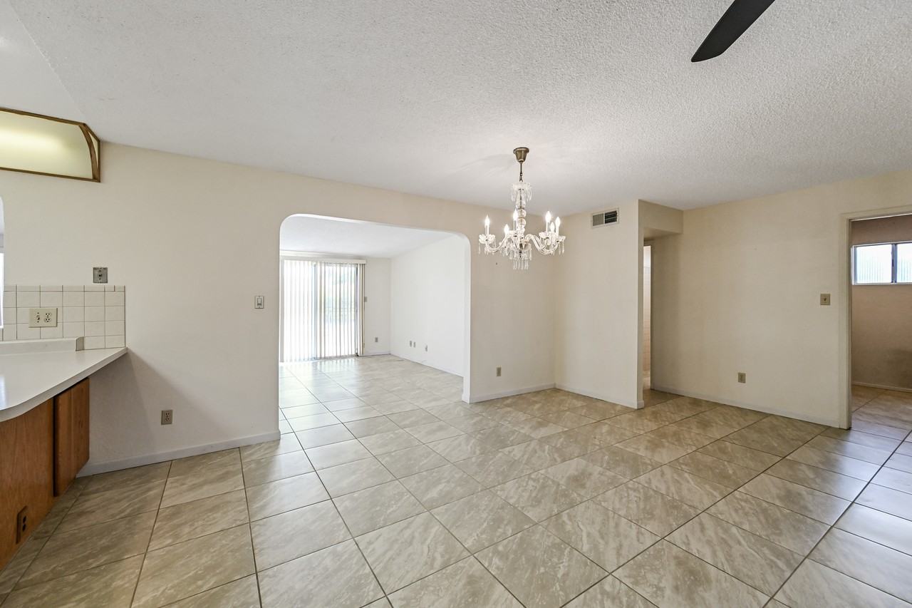 8261 East Fay Avenue - Photo 2 of 23