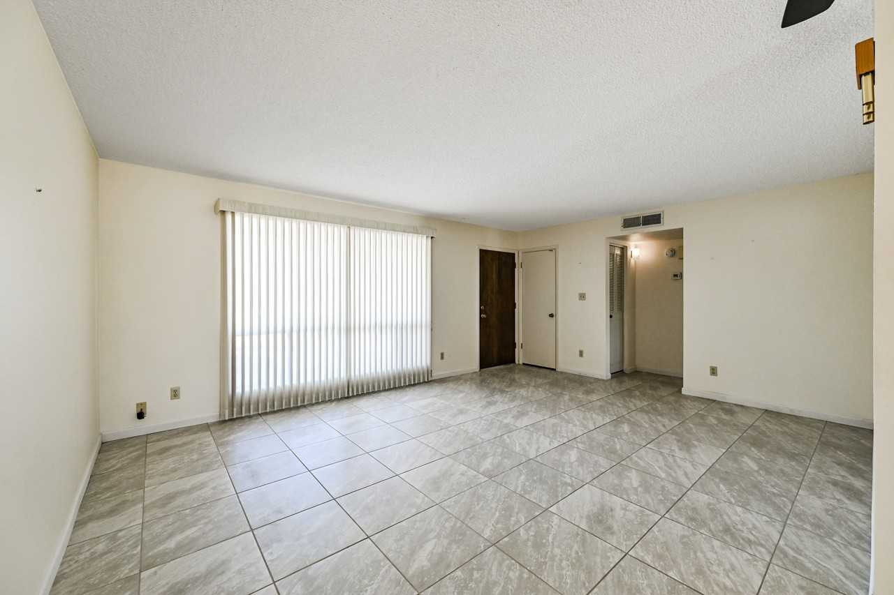 8261 East Fay Avenue - Photo 3 of 23