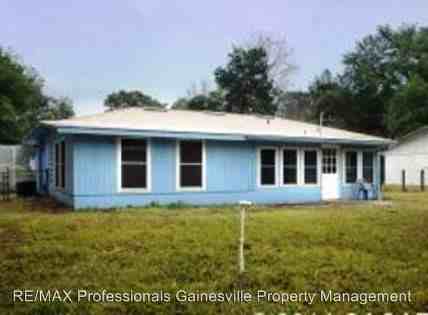 1512 NE 14th Terrace - Photo 2 of 15