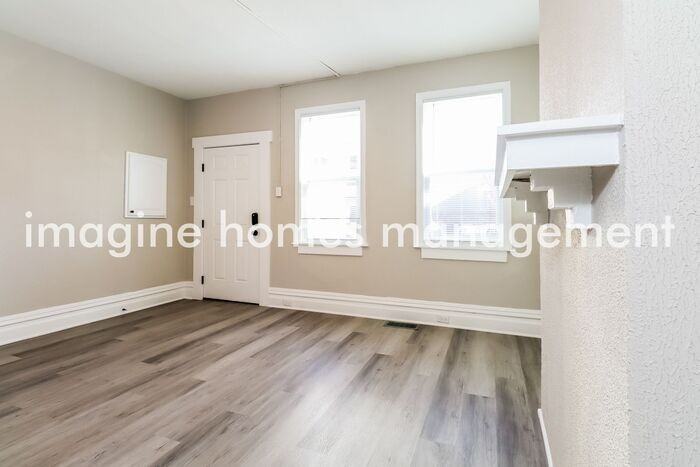 19 5th St - Photo 3 of 19