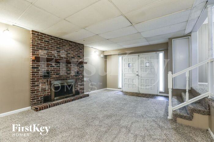 3008 S Scott Ave - Photo 2 of 6