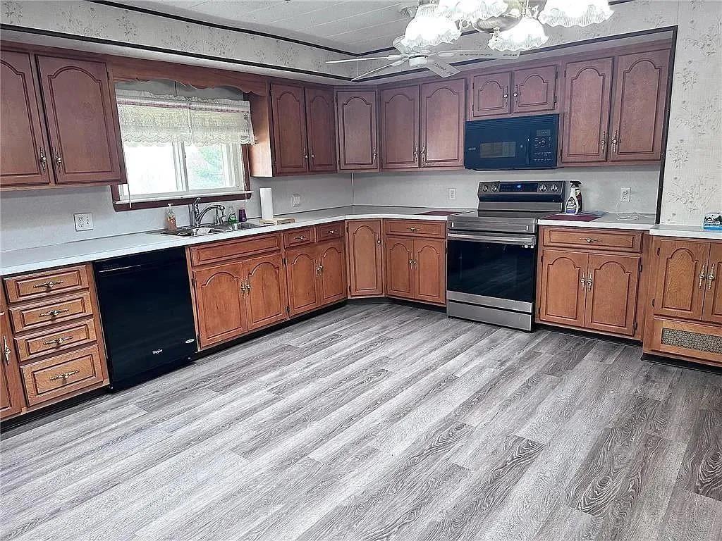 3709 Fairview St #NA - Photo 5 of 20