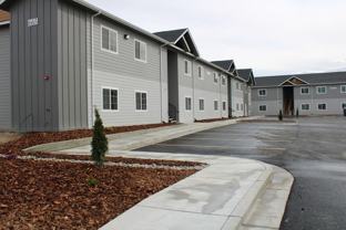 665 Heyburn Ave W - Photo 1 of 1