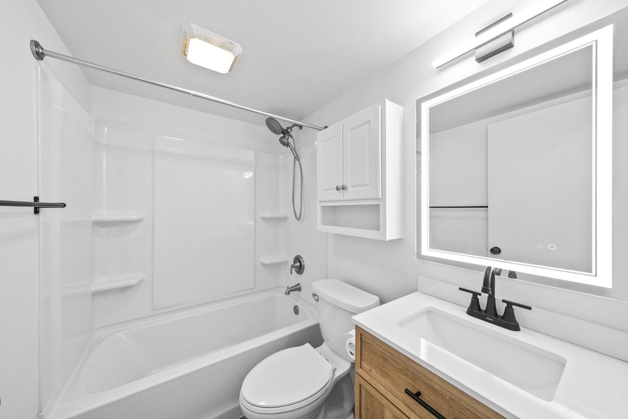 4705 Fishcreek Rd #1 - Photo 5 of 21