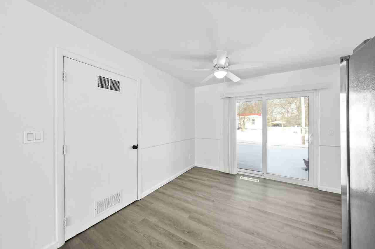 4705 Fishcreek Rd #1 - Photo 7 of 21