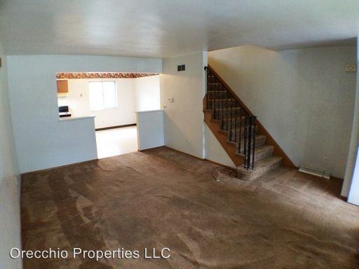 101-123 Estes Avenue - Photo 2 of 13