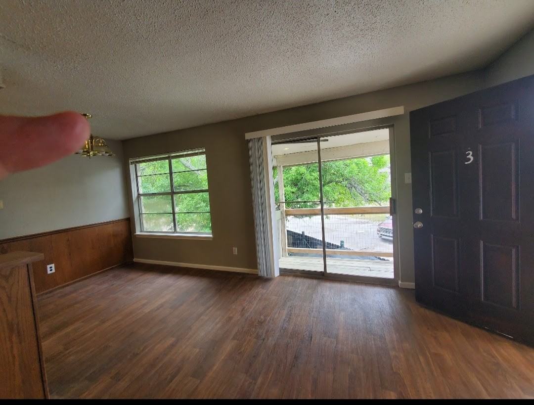 5827 Shadow Gln #3 - Photo 6 of 24