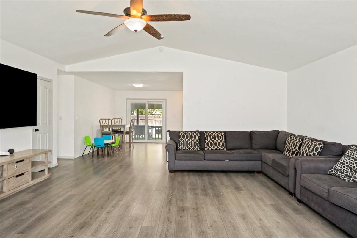 2106 Carey Pl #NA - Photo 5 of 22