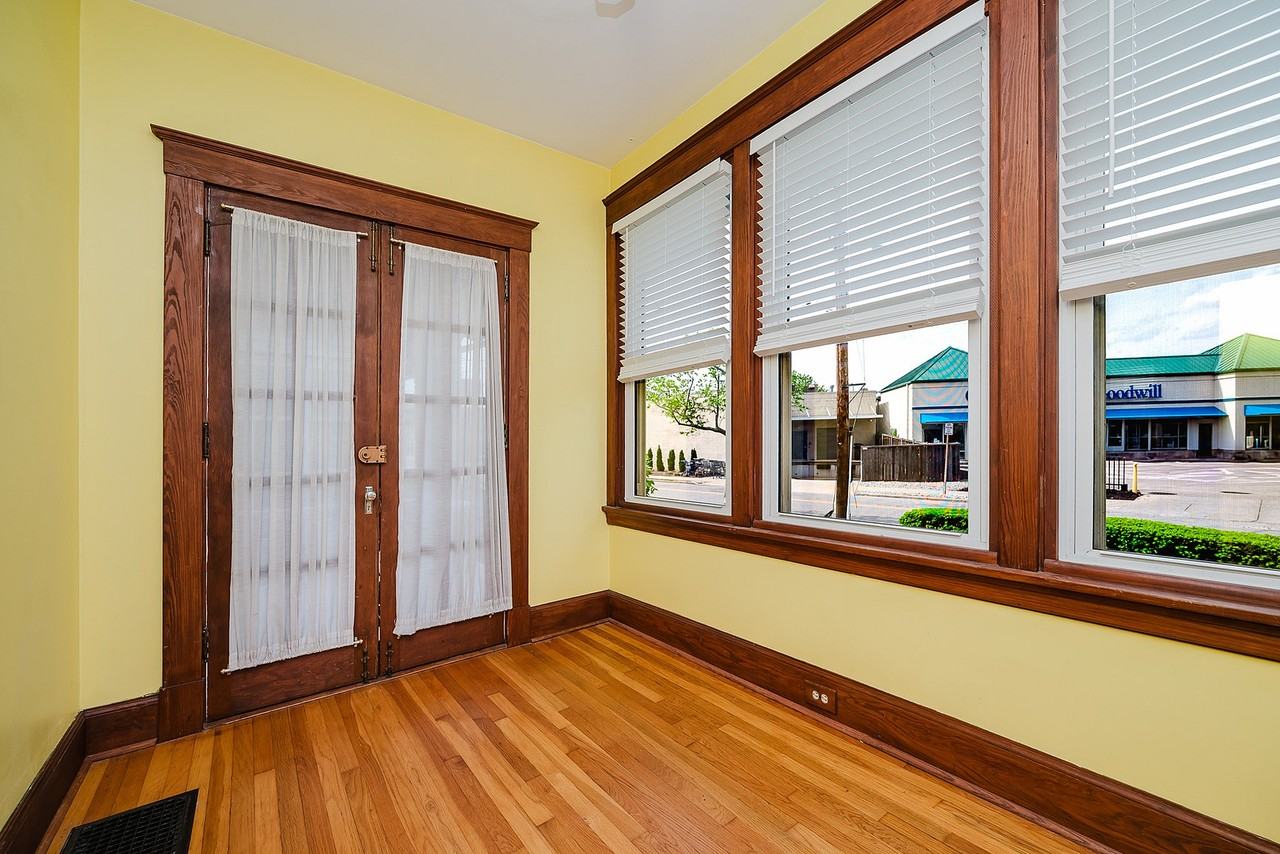 3075 Markbreit Avenue - Photo 7 of 15