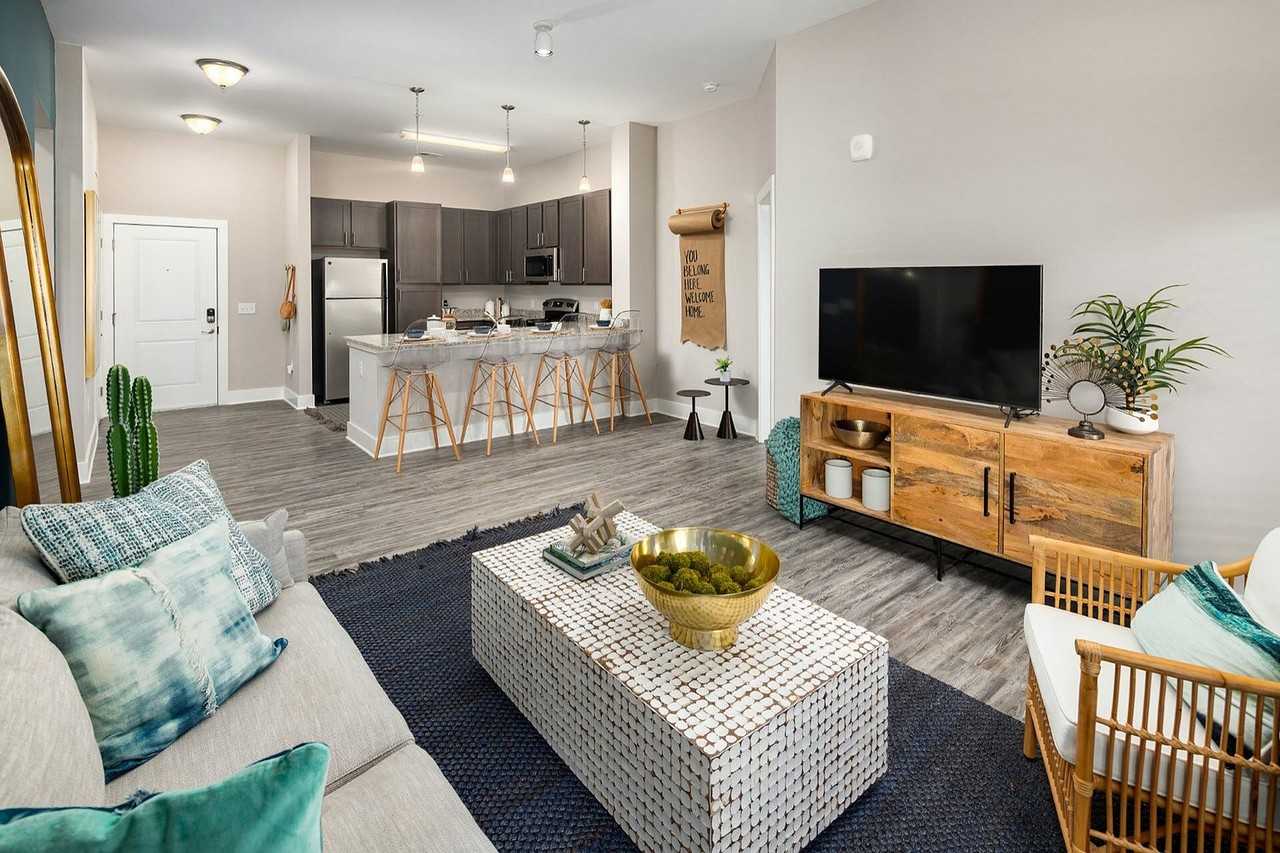 Abberly Solaire Apartment Homes - Photo 4 of 49