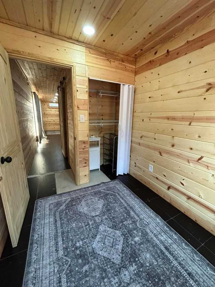 161 Roma - Photo 3 of 9