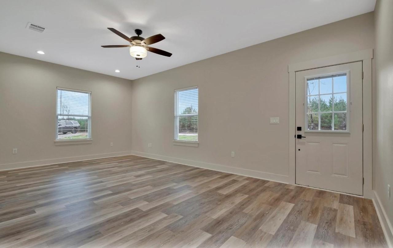 255 N. Old Israel Rd. - Photo 2 of 8