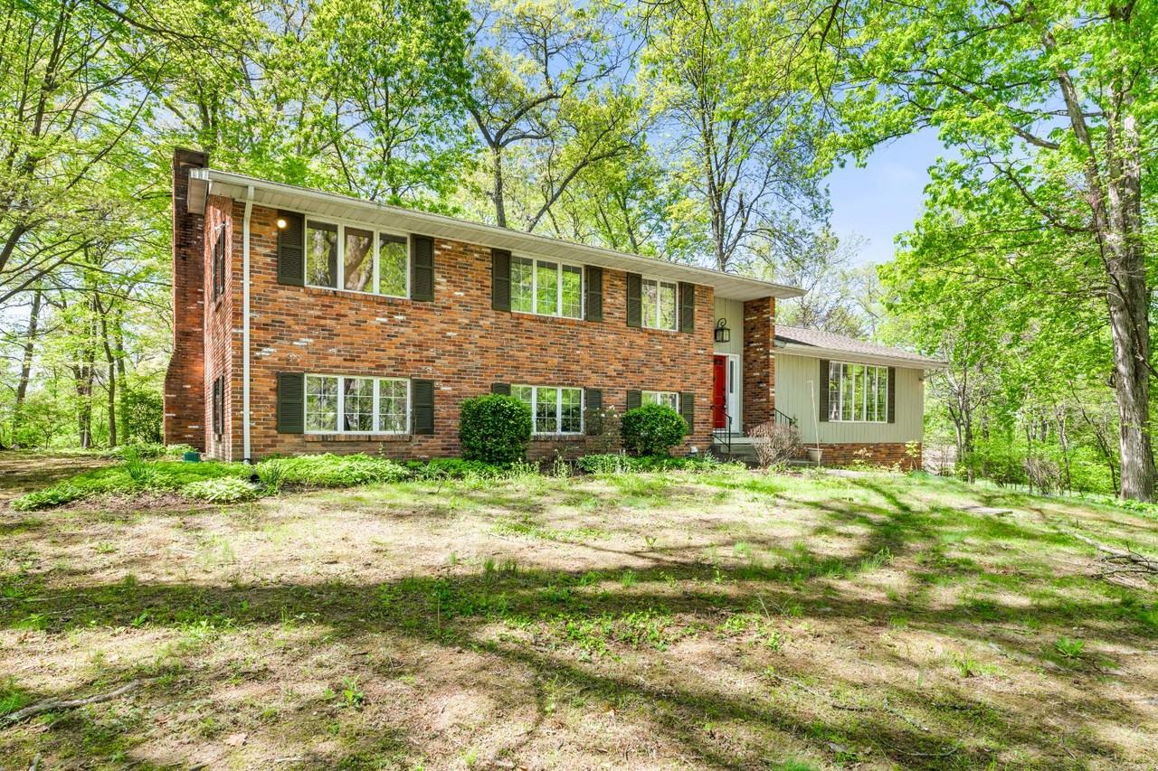 5518 Woodlyn Rd - Photo 4 of 20