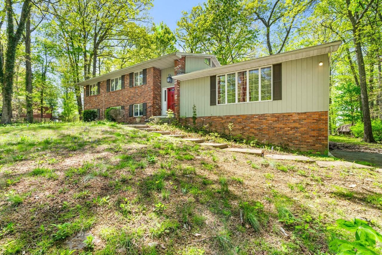 5518 Woodlyn Rd - Photo 6 of 20
