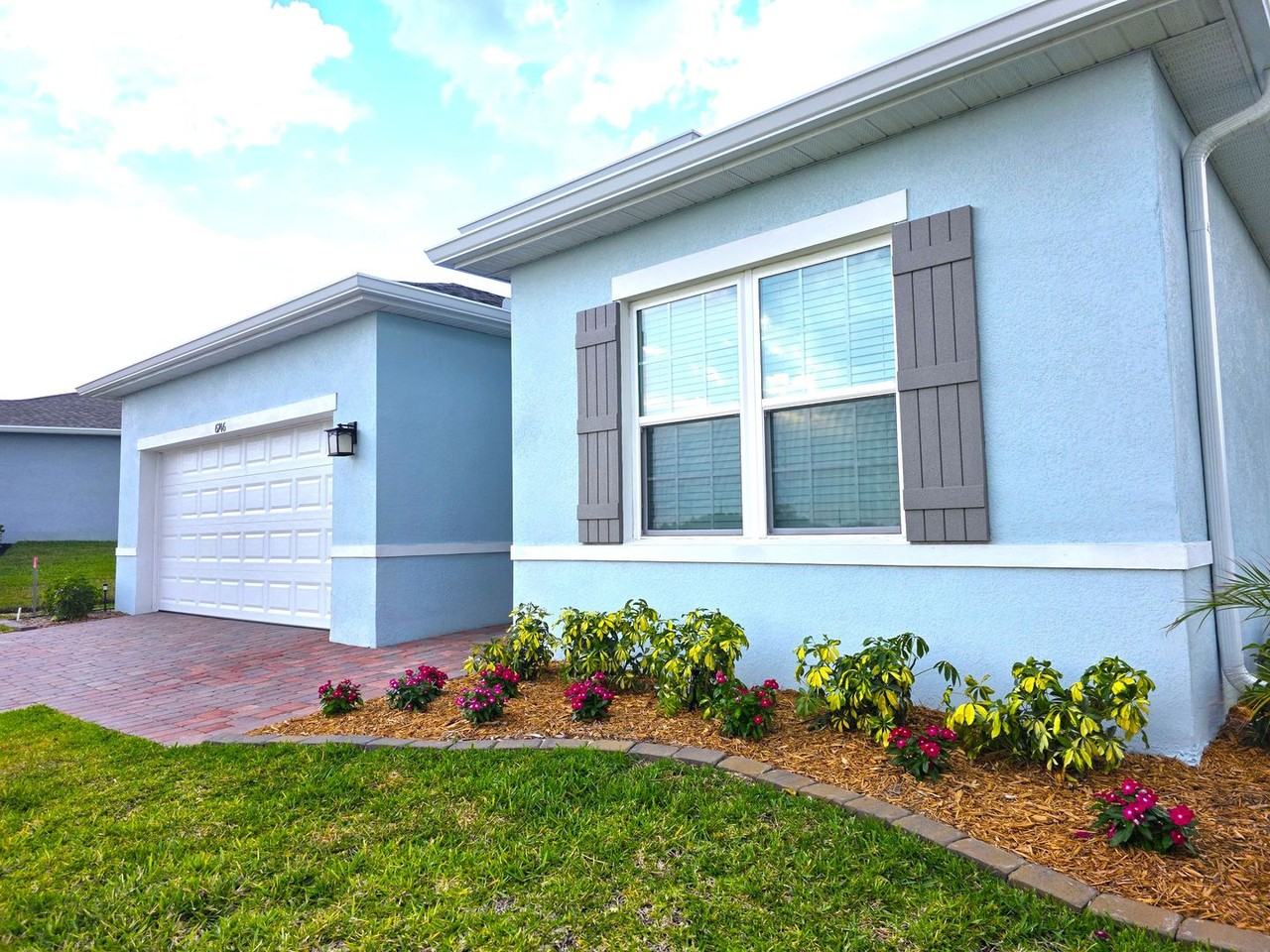 6746 Rumine Cir - Photo 2 of 50