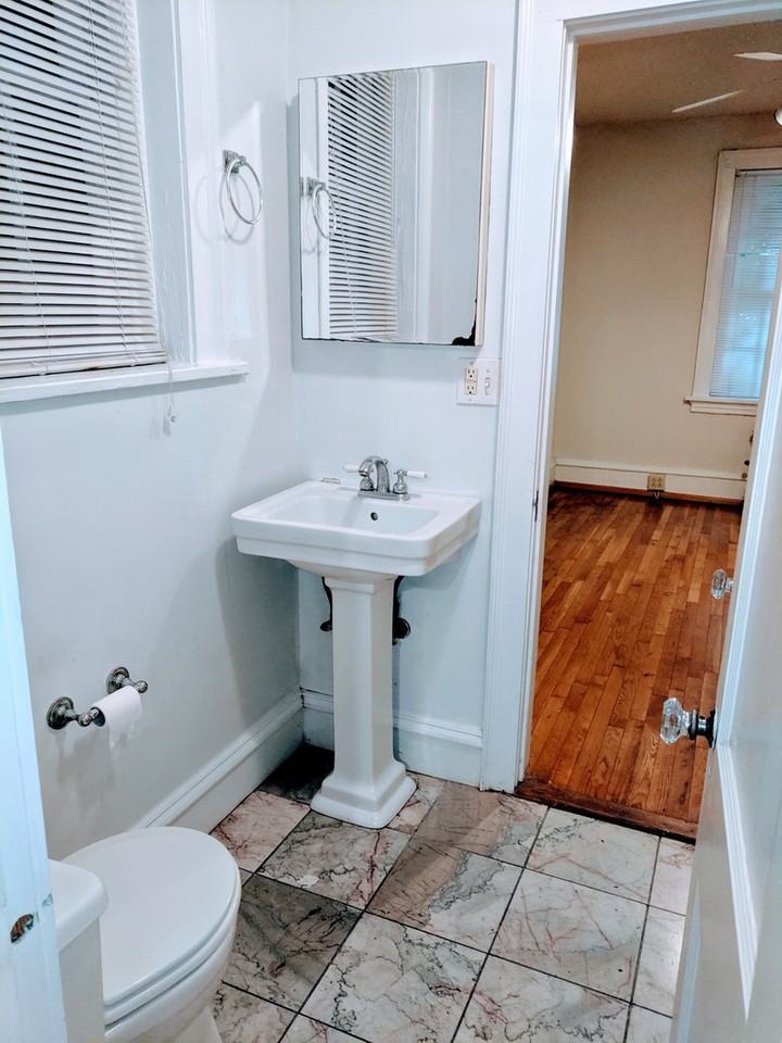 2832 Monument Ave.* - Photo 5 of 43