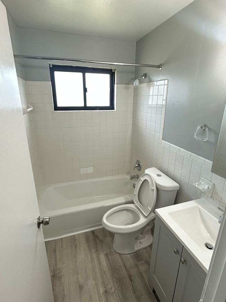 Maple Valley Apartments - Photo 4 of 13