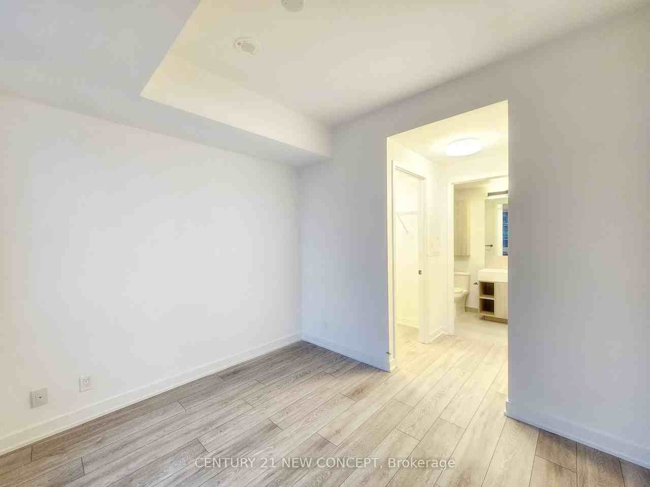 108 Peter Street #1121 - Photo 3 of 5