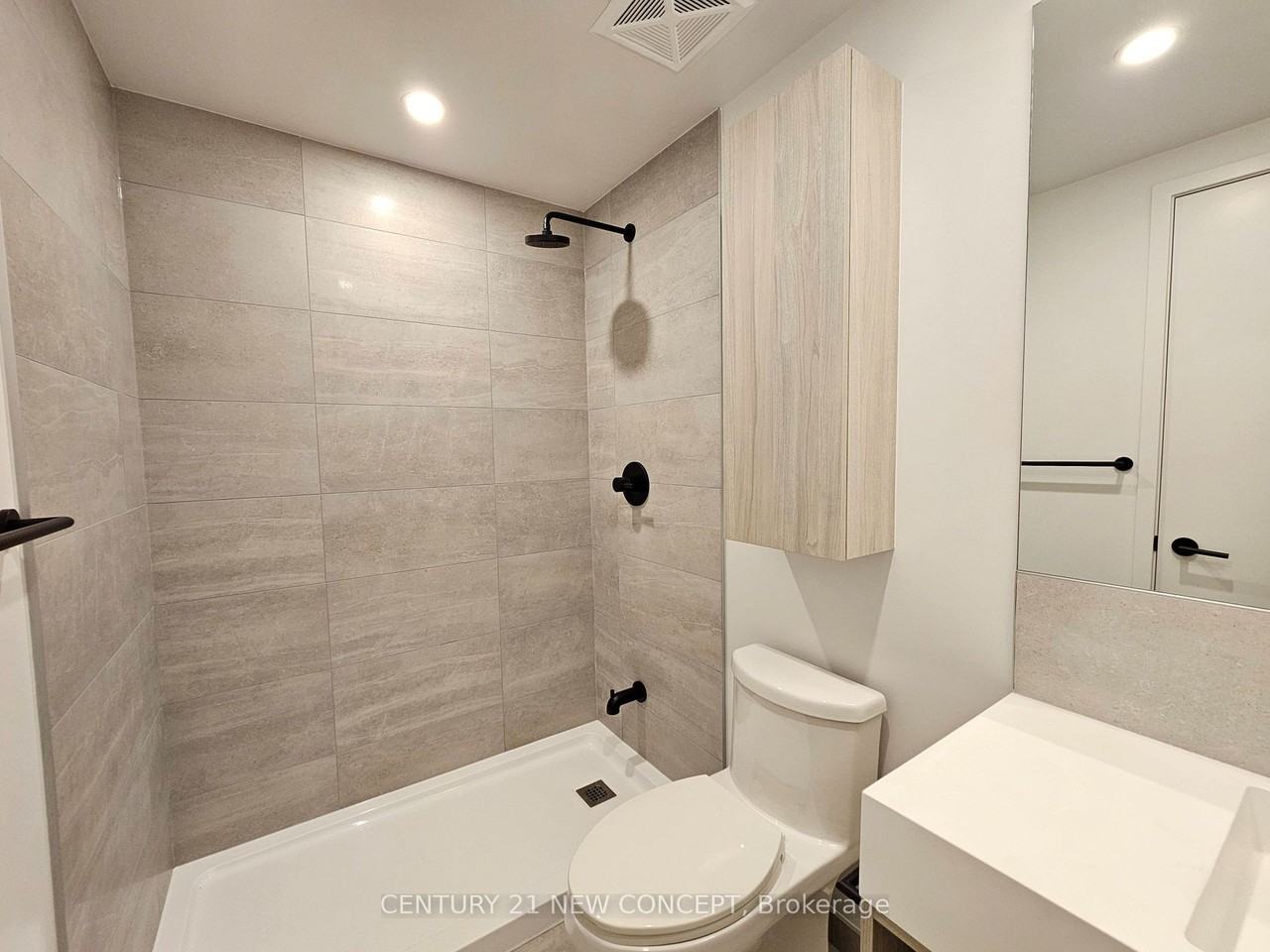 108 Peter Street #1121 - Photo 5 of 5