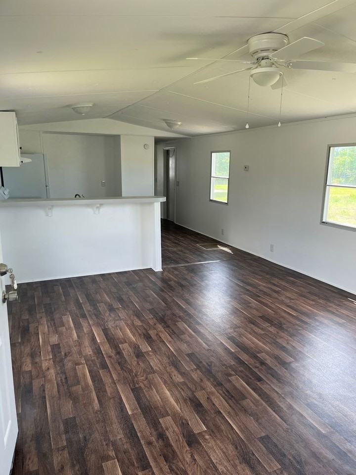 1009 Antioch Rd Ne - Photo 3 of 17