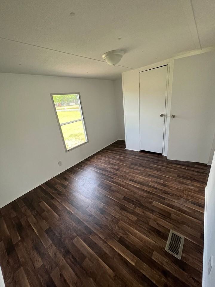 1009 Antioch Rd Ne - Photo 6 of 17