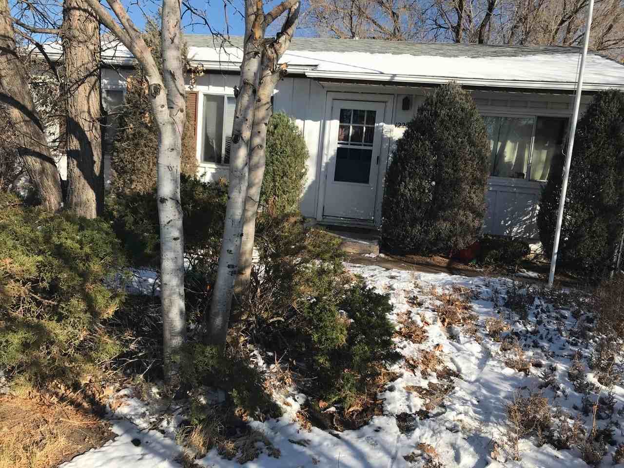 1225 S Arp Ave - Photo 2 of 19