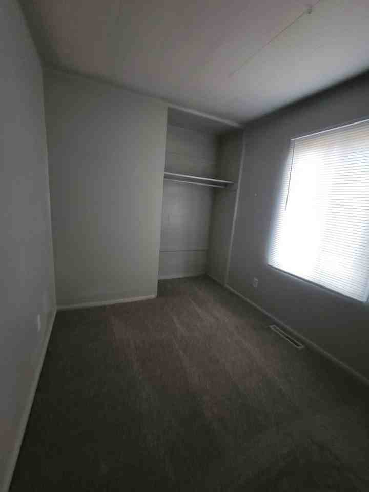 1225 S Arp Ave - Photo 7 of 19
