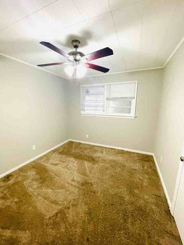 2169 Meadow Lane Dr - Photo 3 of 16