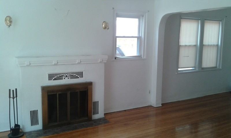 308 Amherst Dr Se - Photo 3 of 17