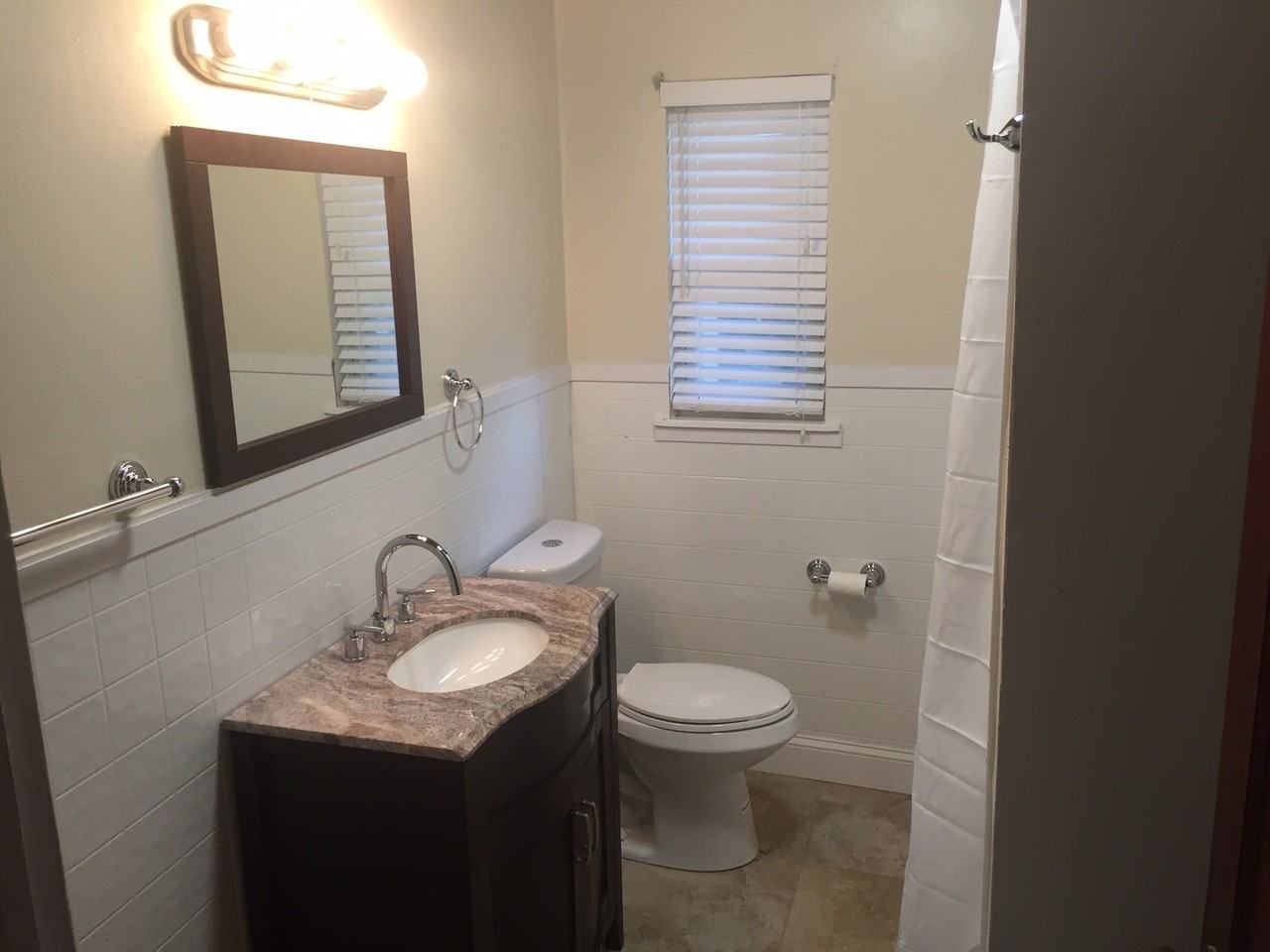 1315 W Grace St - Photo 6 of 8